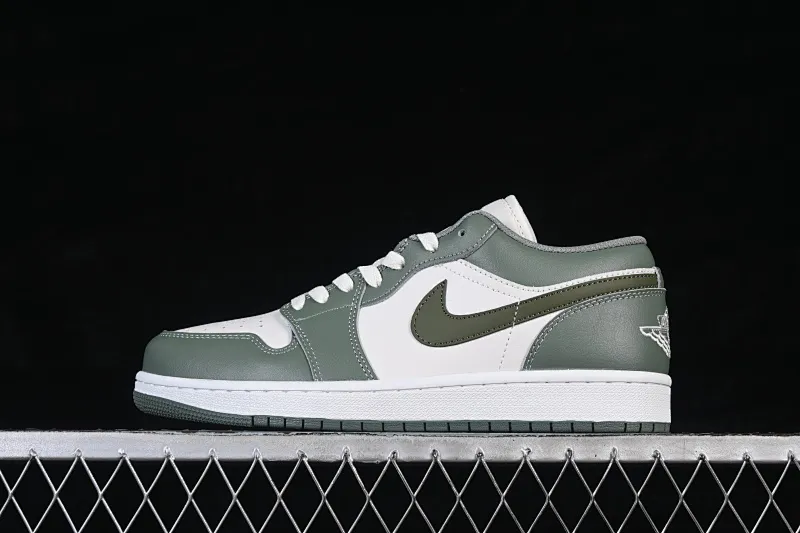 All categories Air Jordan Jordan series basketball shoes Air Jordan 1 Low High-end customized low-top sneakers Air Jordan 1 Low AJ1 Joe 1 meter white and green low-level cultural casual sneakers 553558-300